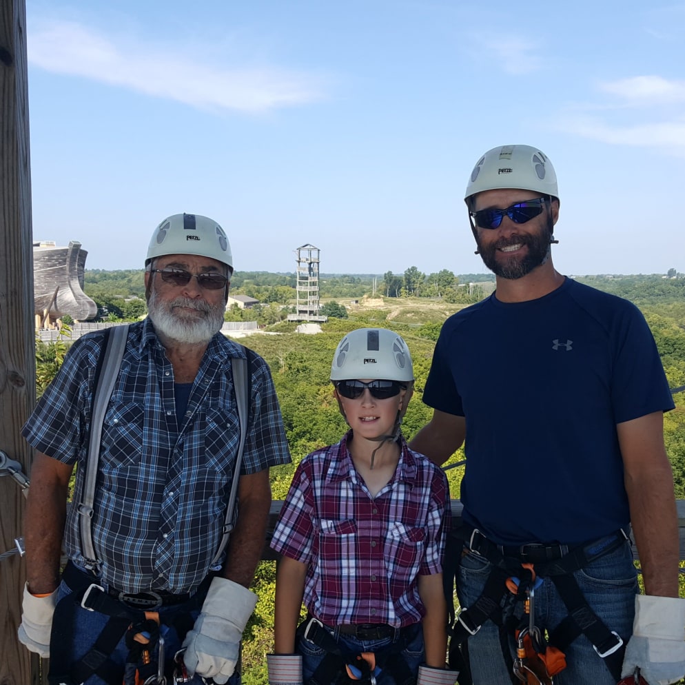 family at screaming eagle aerial adventures